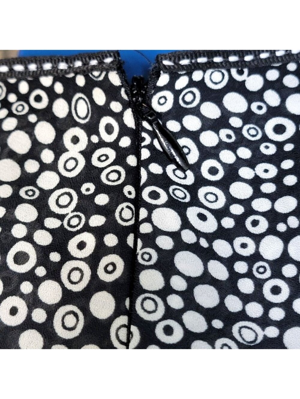 Vintage 90s A-line Circle Skirt Women Large Black Knee Length Formal L Geometric